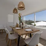 Salome With Private Heated Pool Vila *