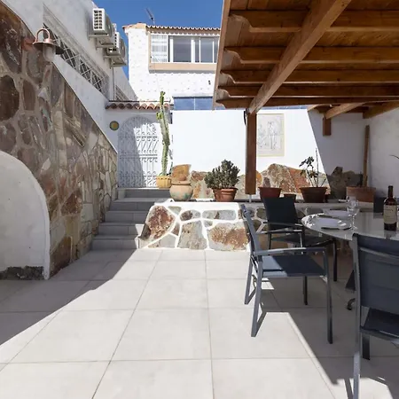 Salome With Private Heated Pool Vila Chayofa