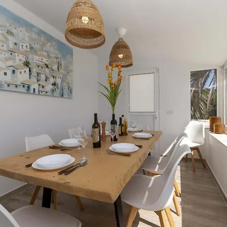 Salome With Private Heated Pool Villa